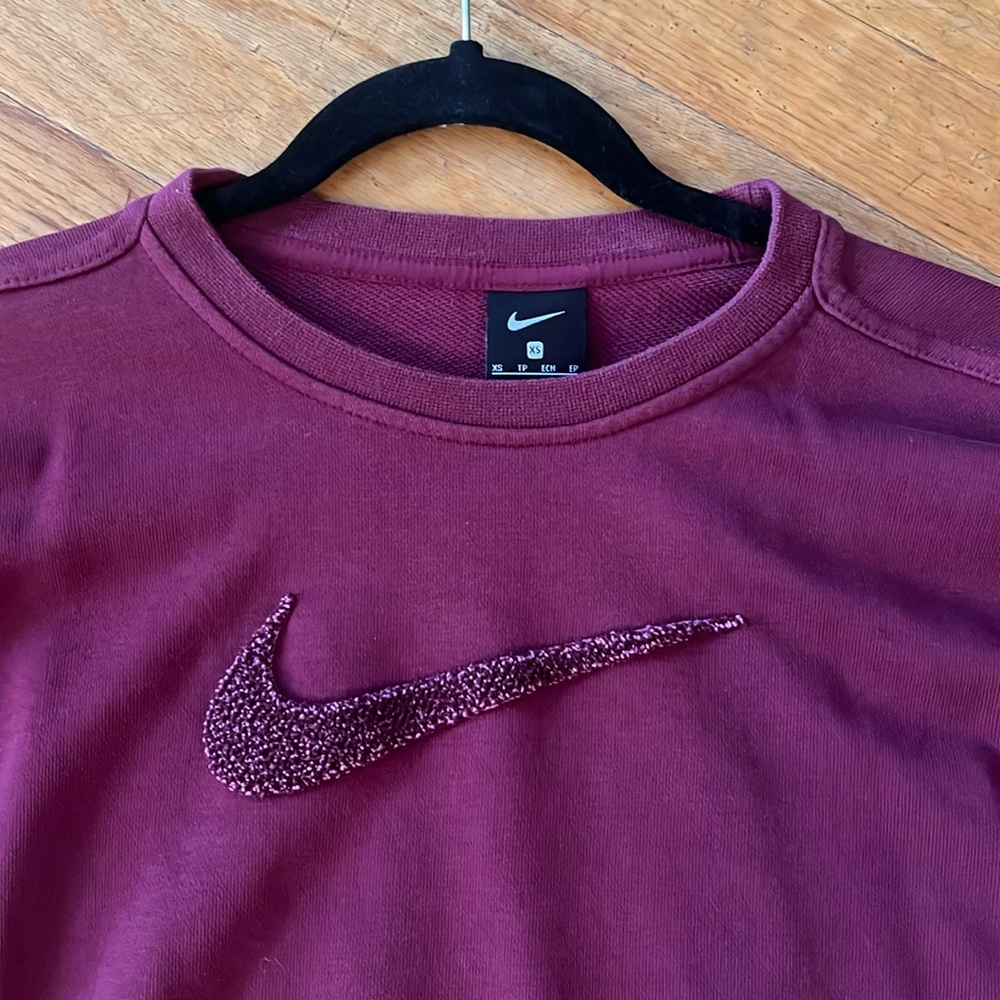 Nike Burgundy/Wine cropped sweatshirt